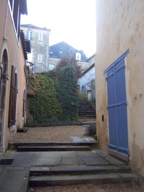 Le Petit Chalet -Appartement Proche De La Vieille Ville , Du Centre Ville Et Du Tram- Petit Dejeuner Offert Le Mans Pokój zdjęcie